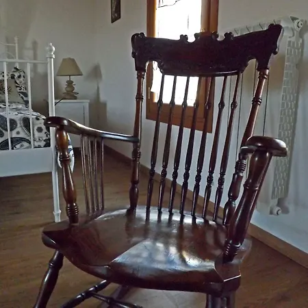 Monaci Templari مزرعة للإقامة سيبورجا