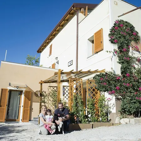 Agriturismo Monaci Templari Alloggio per agriturismo *