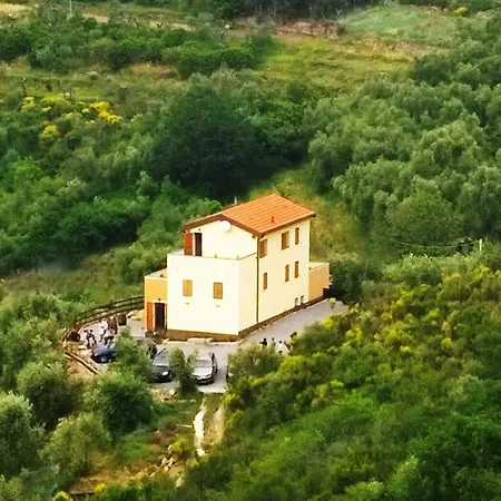 ファームステイ Monaci Templari