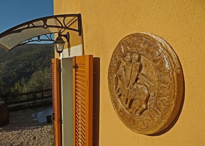 בית חווה Monaci Templari סבורגה