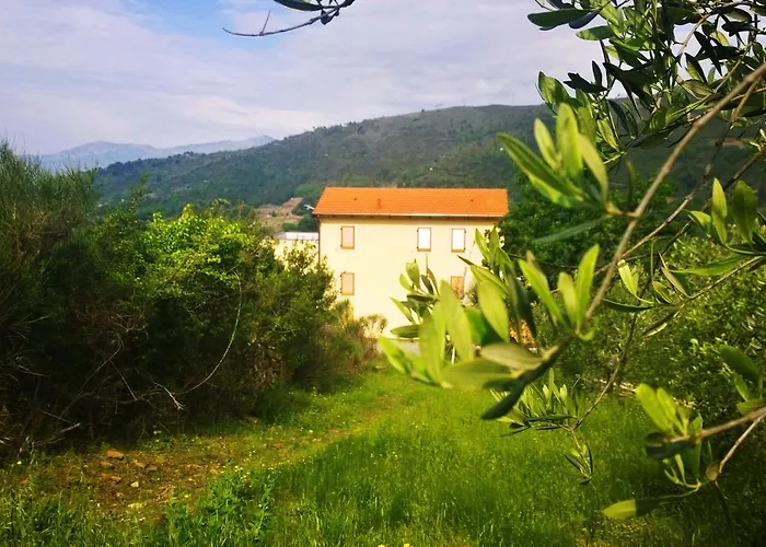 בית חווה Monaci Templari