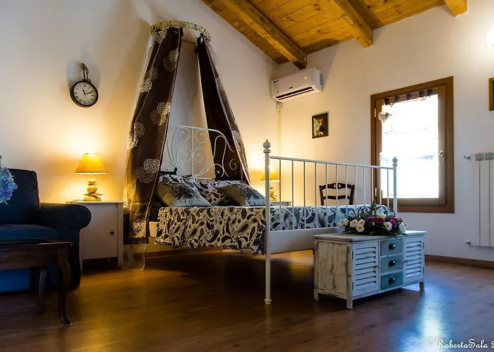 בית חווה Monaci Templari