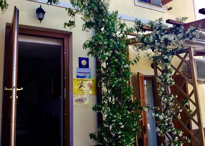 Monaci Templari בית חווה סבורגה