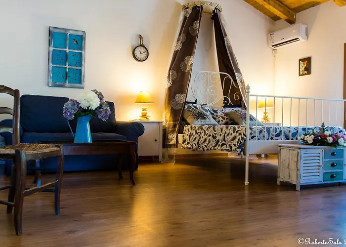 בית חווה Monaci Templari